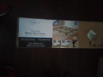 Main stays metal bed frame Twin/full/queen
