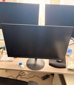 PC monitors ( used )