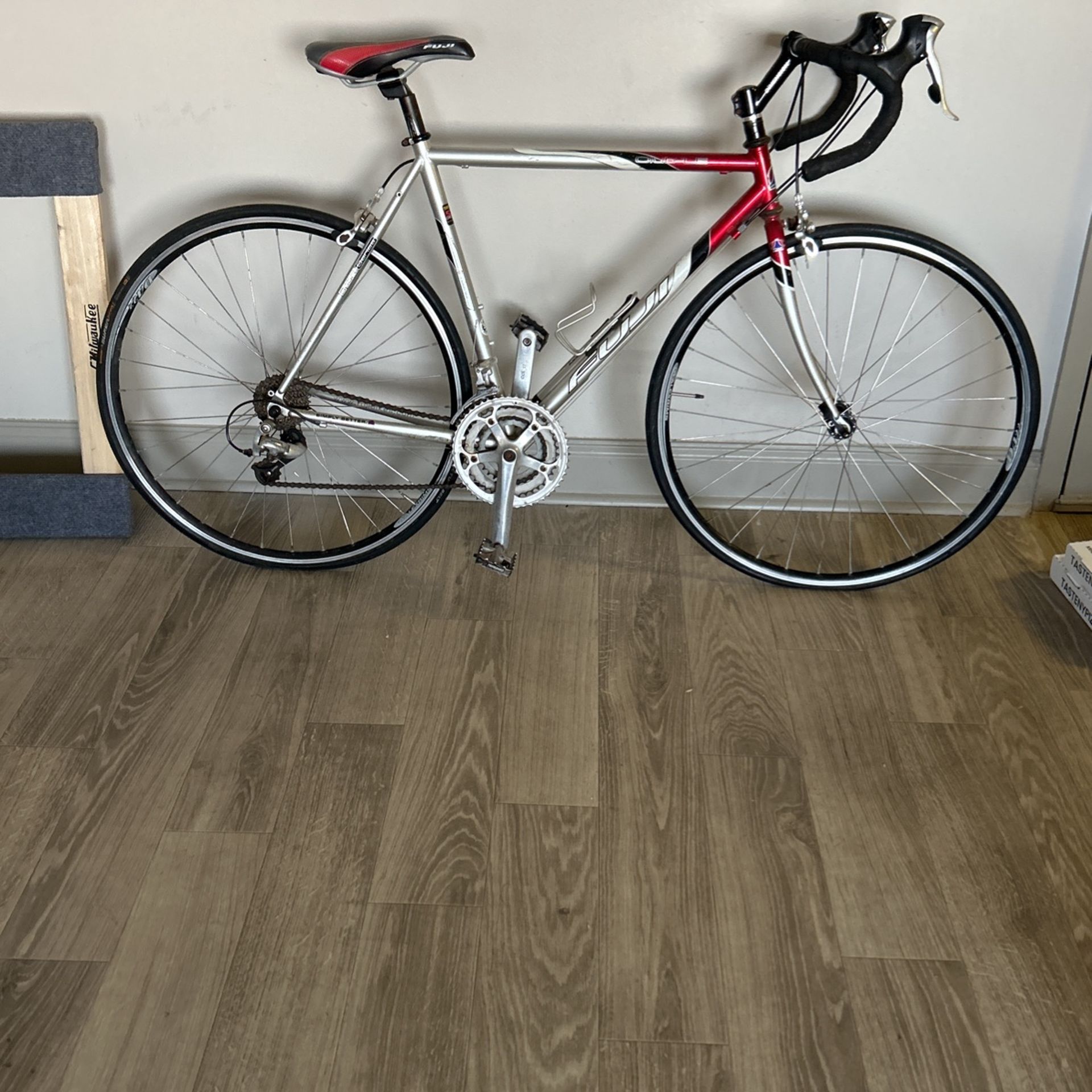 Fuji 54 Road Bike