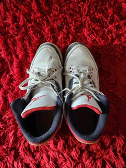 Jordan 3  Sneakers White Red Navy