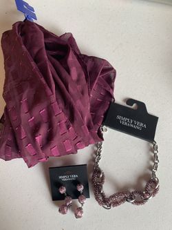 Scarf with Simple Vera necklace and earrings