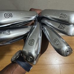 Ping G425 Iron Set 6-PW + UW  (Blue dot 1°) + 1” - 80g R-Flex  - Priced to Sell