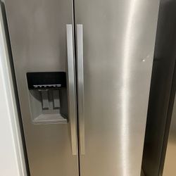 Whirlpool Refrigerator Side By Side 