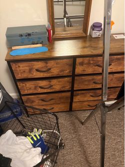 Dresser