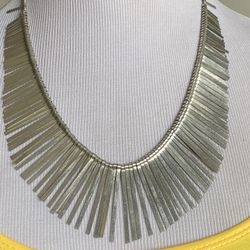 Vtg Silver tone retro fringe needle necklace 