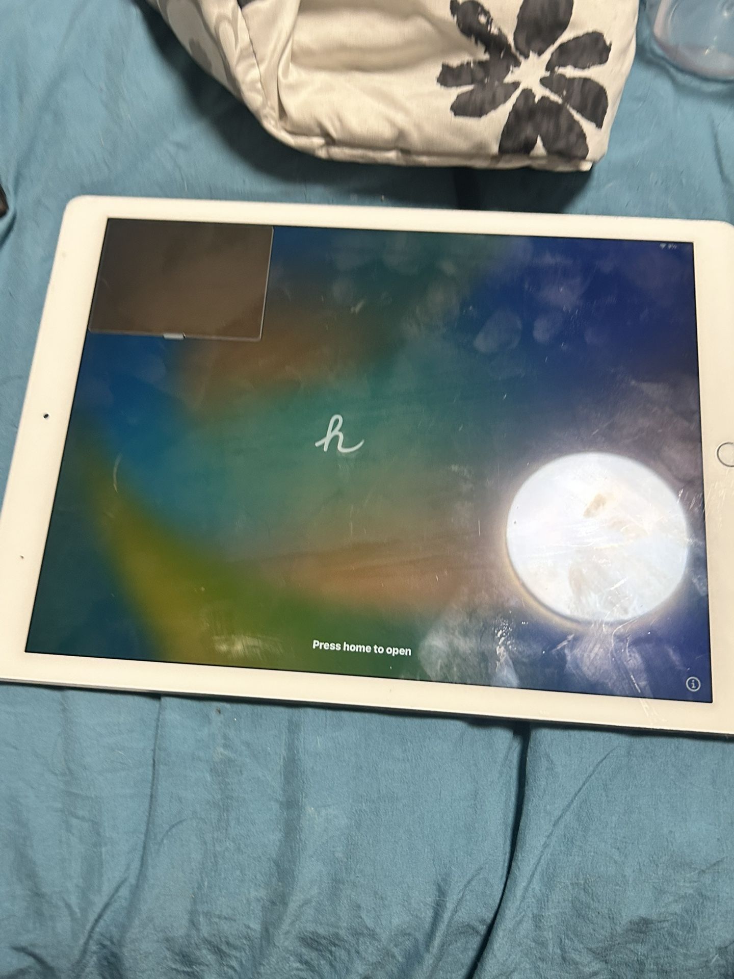 iPad Pro 15 With Keyboard And Case Black