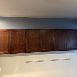 Cabinets 