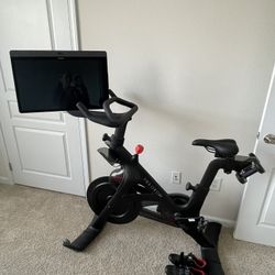 Peloton Bike+