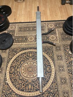 Squat bar