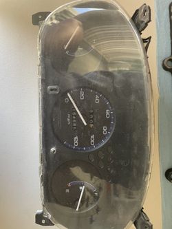 1999 Honda DX Cluster