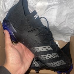 Adidas Predator Freak