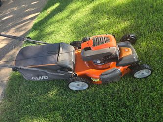 Husqvarna AWD Self-Propelled Lawn Mower – Honda Engine – Starts Easy – $250