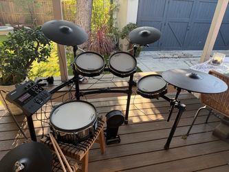 Roland TD-27kv2 Drum Kit - MINT
