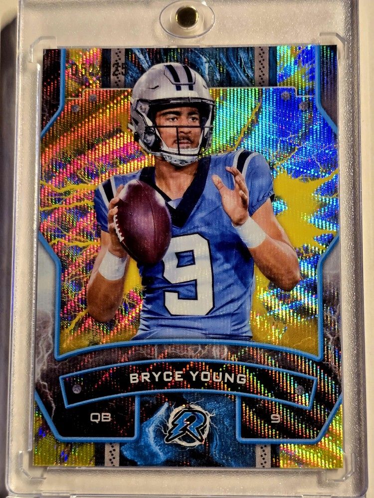 Bryce Young Rookie Quarterback Football Card yellow surge Refractor 052/225