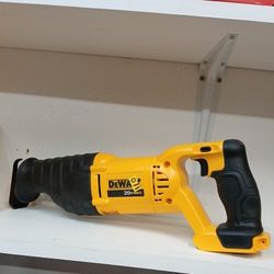 Dewalt New 20V Max  Reciprocating Saw