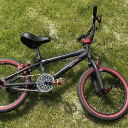 18 Inch Razor Black Label P5 Bmx Bike
