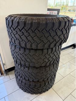 FALKEN WILDPEAK MT 35/12.50R18 Tires only