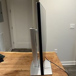 Dell Ultra Sharp 32in 4k Monitor