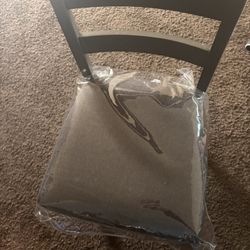 Ashley Kitchen Table 4 Chairs