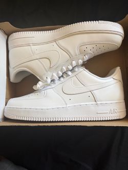 Nike Air Force 1 Low Triple White