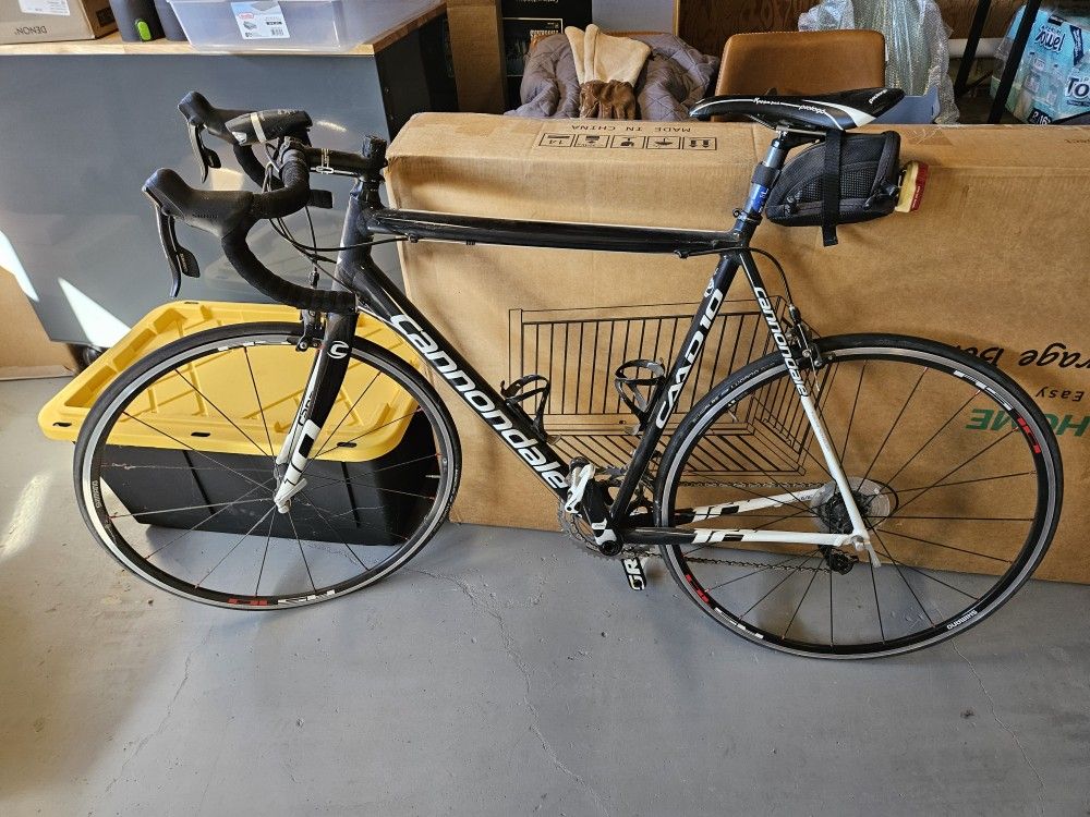 Cannondale CAAD10 60" SRAM Rival Force Road Bike
