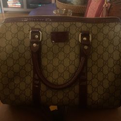 Vintage Gucci Handbag $300