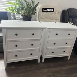 New in the box /2pcs/3 Drawers and Charging Station, Solid Wood Nightstand Organizer for Bedroom,White