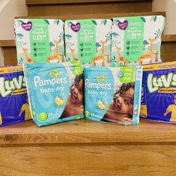 New Random Disposable Diapers Size 5