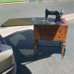 Sewing Machine 