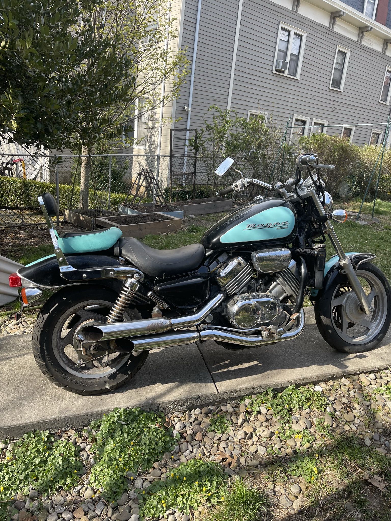 1995 Honda Magna