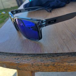 Oakley Sunglasses 
