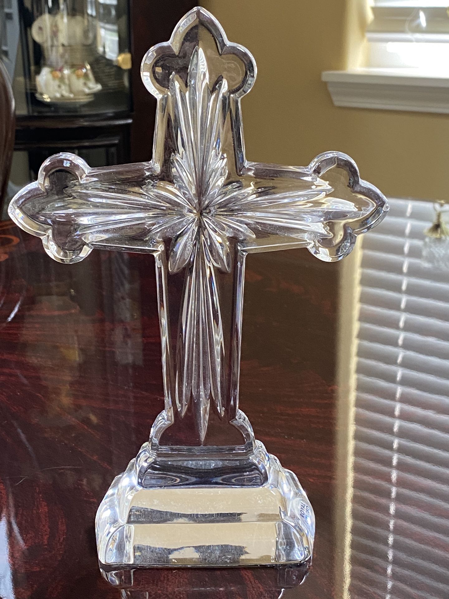 Vintage 24% Lead Crystal Cross 10 (easter gift)