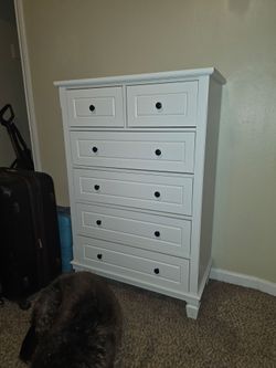 Dresser 6 drawer