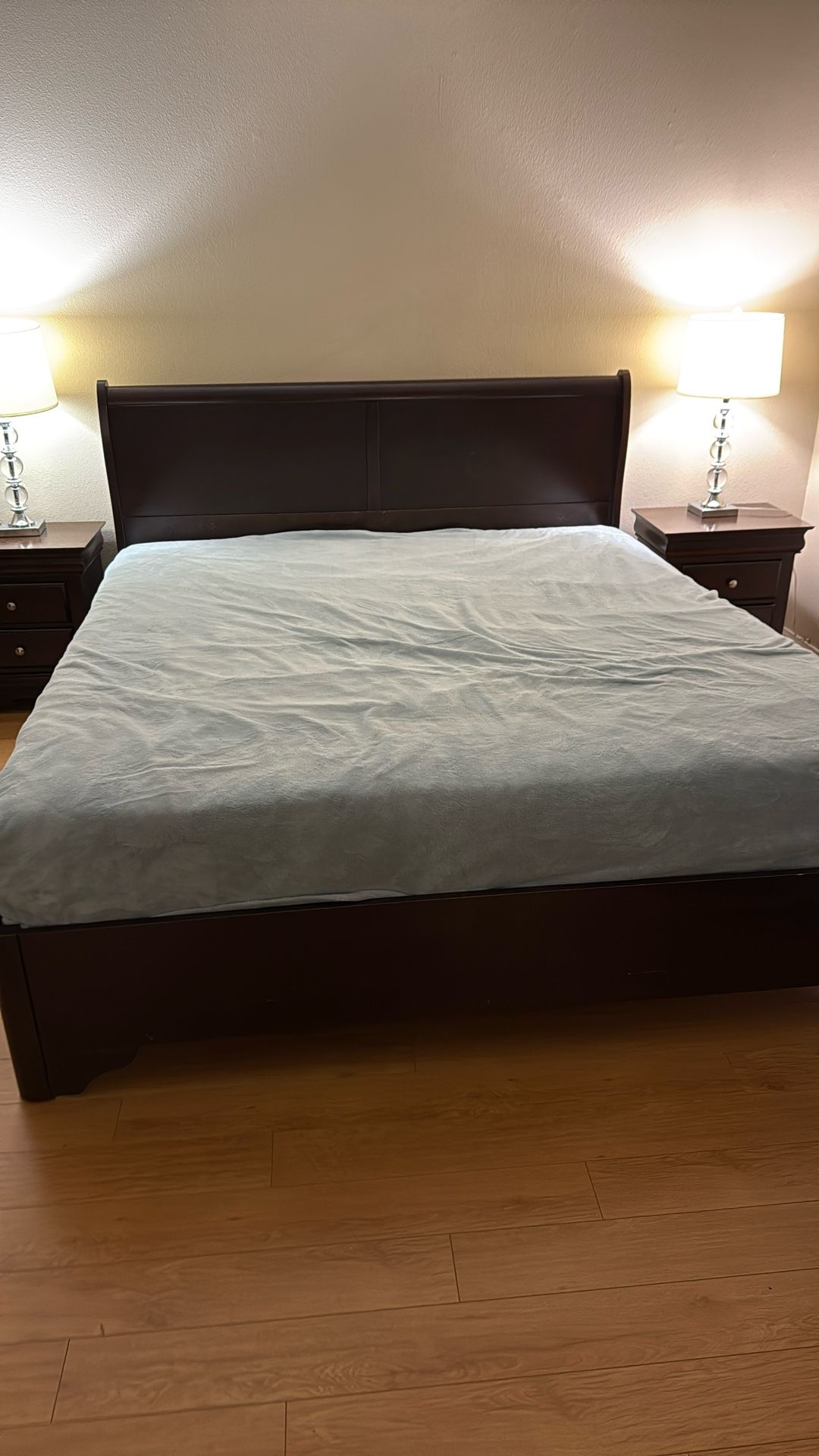 King Size Bed, Mattress, Night Stand and Mirror