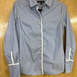 Banana Republic Fitted Button Up Shirt, Light Blue, Riley Taylored Fit , Size 2 