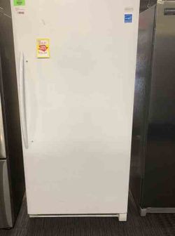 Frigidaire Up-Right-Freezer (Model:LFFH20F3QW) AI