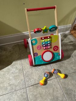 Toddler activity / music walker