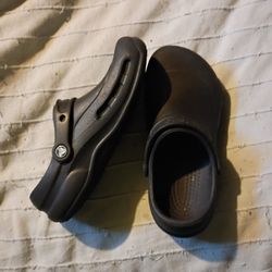 Black Crocs 