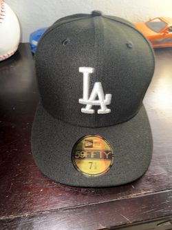 Black Dodgers fitted hat