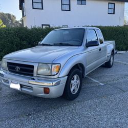 2000 Toyota Tacoma