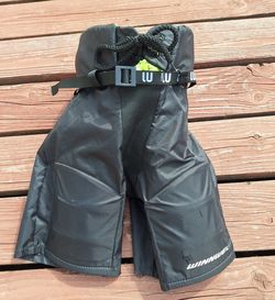 NEW HOCKEY PANTS YOUTH LARGE WINNWELL AMP500 *NEW, NEVER USED*
