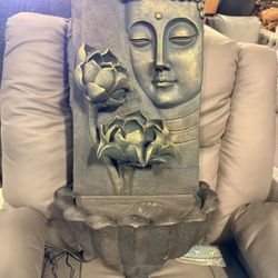 Wall-Mounted Buddha Statue Water Fountain - 