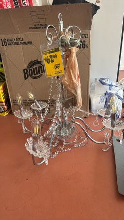 Beautiful Crystal Chandelier New