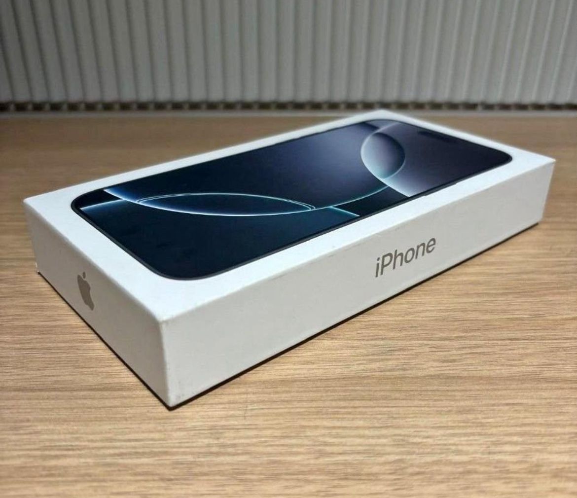 iPhone 16 Pro Max 512GB White Titanium