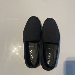 Prada Men’s Shoes 7.5 Brand New 