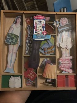 Magnetic dress up doll