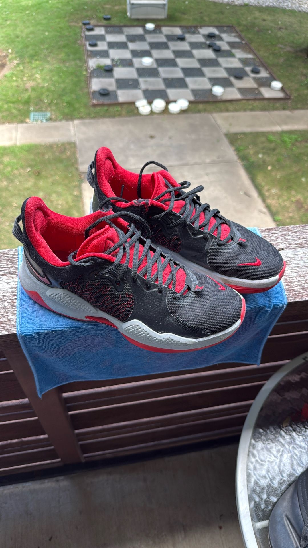 PG 5 Basketball Shoe Men’s Size 9