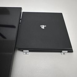 PS4 PRO