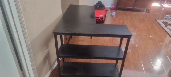 Computer  table