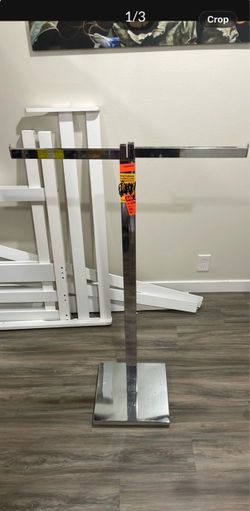 Portable Clothes Rack